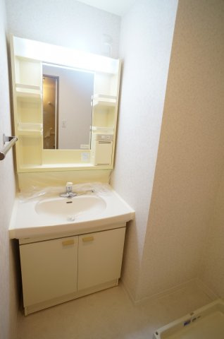 牡丹園壱番館の独立洗面台