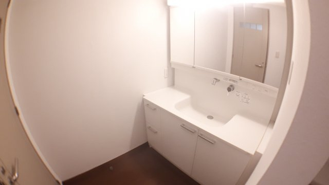 中央区新川１丁目の賃貸マンションのその他|洗面