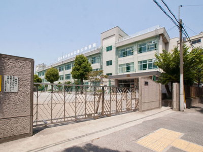 【周辺】 | 松江4丁目D-2 | 江戸川区立松江第六中学校　距離560m