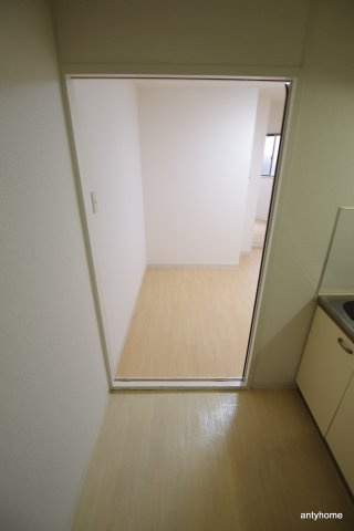 リバーサイドコロル天神橋　仲介手数料無料のキッチン