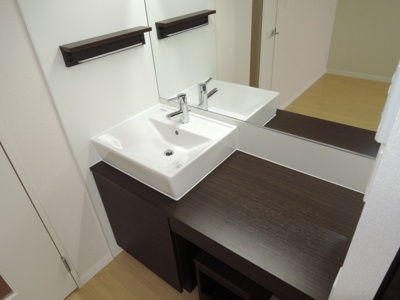 【独立洗面台】 | レオネクストさくら | ☆オシャレな洗面台☆