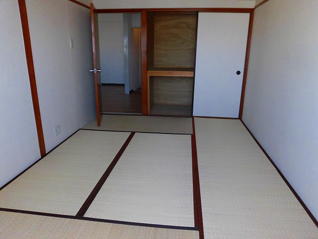 【寝室】 | 鳴尾ハイツ