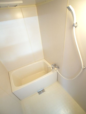 【浴室】 | ＩＮＡコーポ | シャワー付きです♪