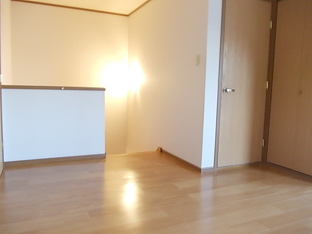 コーポ銀月Ⅲの居間・リビング
