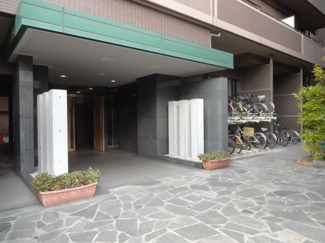 【エントランス】