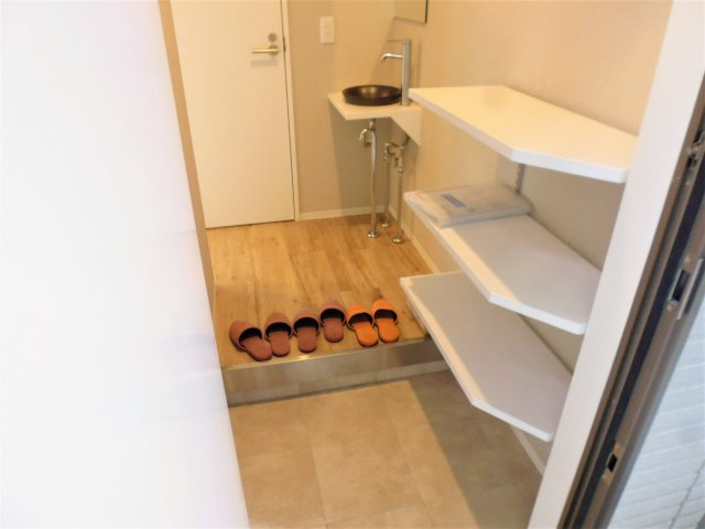 AQUA明石flapの玄関