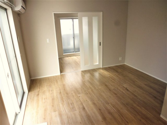 AQUA明石flapの居間・リビング