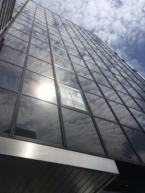 大原ビルの外観