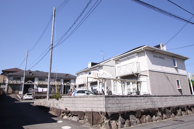 メゾンソワニエＢ棟