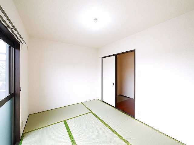 メゾンソワニエＢ棟の和室|和室があると落ち着いた雰囲気になりますね