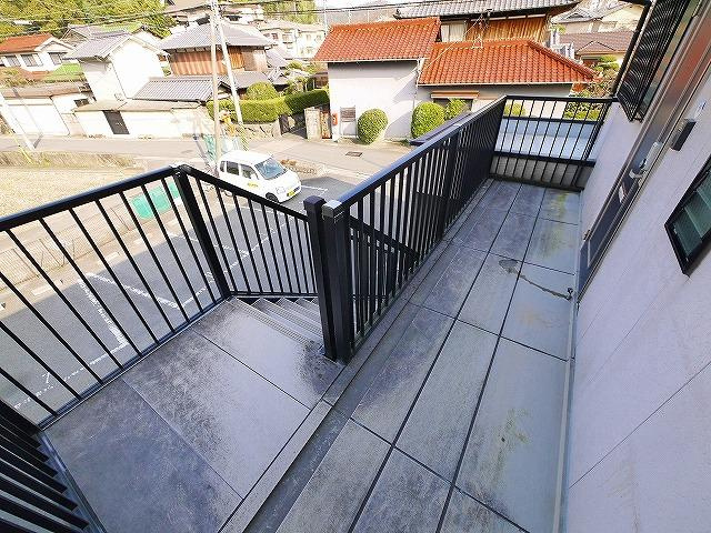 タウンコートのエントランス|エントランスも広々としています