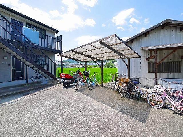 タウンコートのその他共用部分|嬉しい屋根付き駐輪場