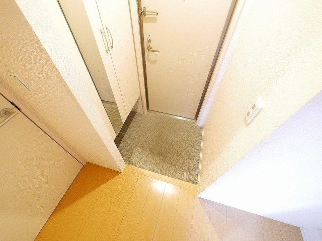 プラナスの玄関|収納もある玄関です