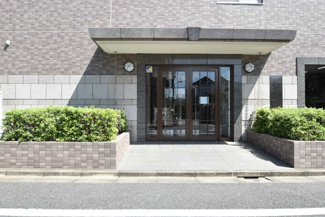 【エントランス】 | エントランス　オートロック完備