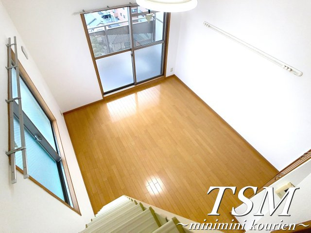 ロータリーマンション香里西之町の洋室