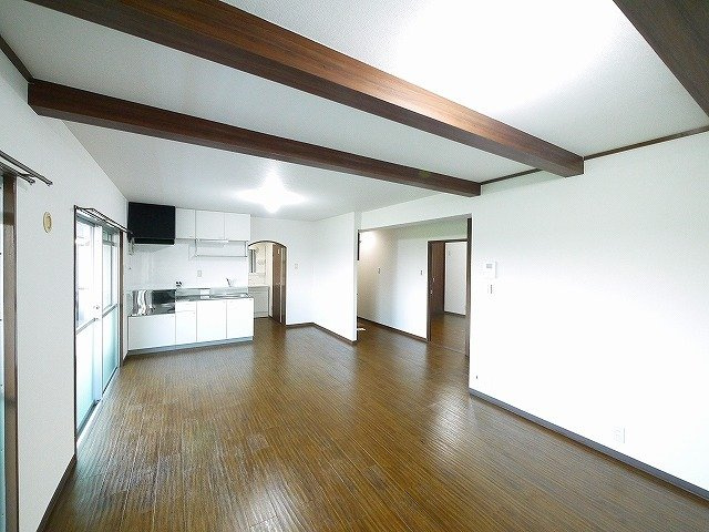 ハイツ108の内装|居間です