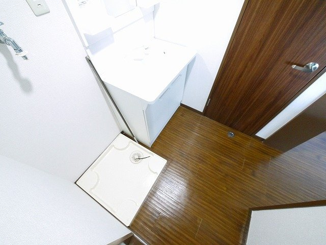 ハイツ108の洗面所|広い洗面スペース