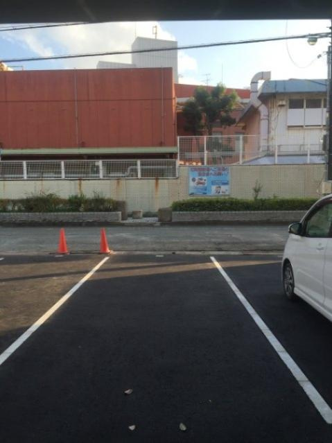 尼崎市水明町21シャッター付ガレージ【管理番号80】の駐車場