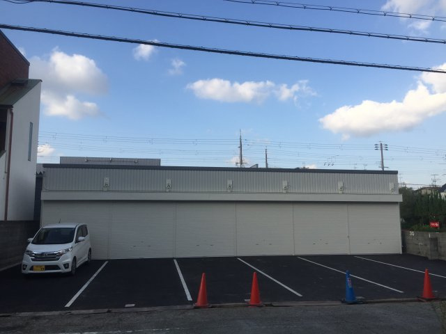 尼崎市水明町21シャッター付ガレージ【管理番号80】の外観