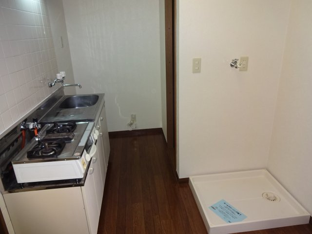 ソレーユ中央のキッチン