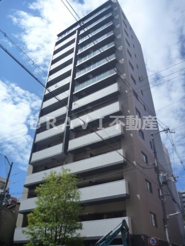 パークアクシス大阪新町　BRAVI不動産の外観|【パークアクシス大阪新町】落ち着いた雰囲気の外観です