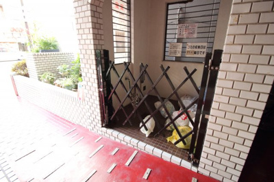 【その他共用部分】 | ハイツ上町台 | 敷地内にゴミ置き場もあります！