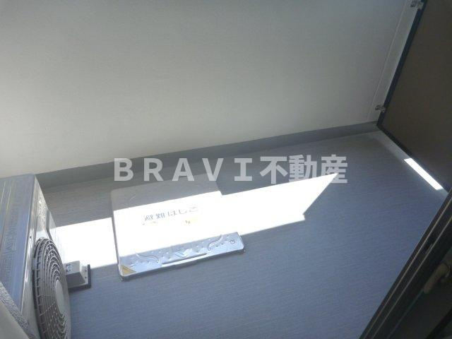 パークアクシス大阪新町　BRAVI不動産のバルコニー