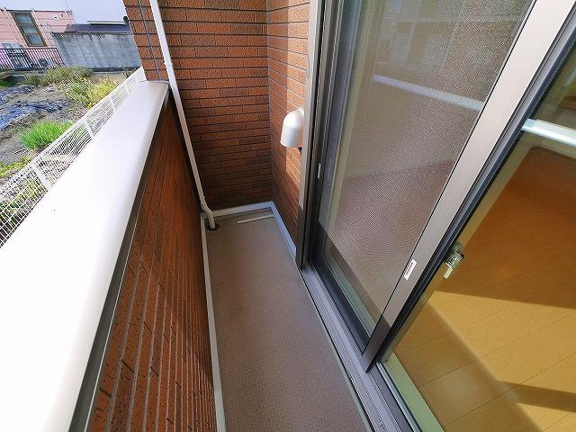 フォンテーヌ　Ｎ－Ⅴのバルコニー|バルコニー付きです