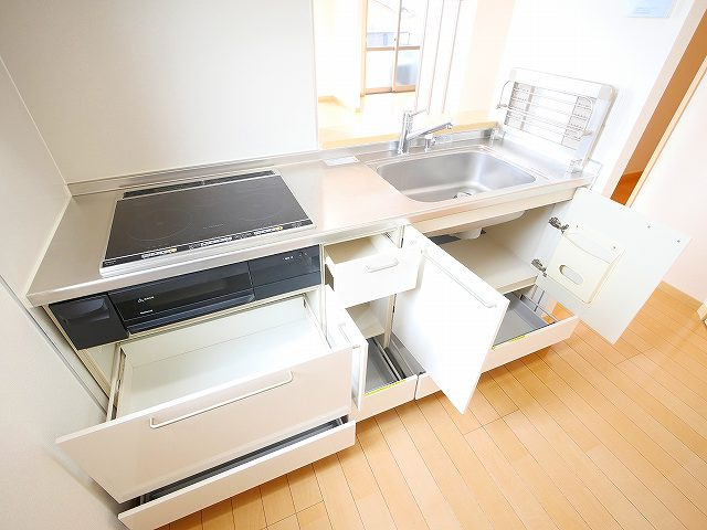 ベラ　カーサのキッチン|きれいなキッチンです