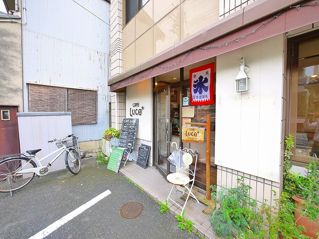 マンションアモリーノのエントランス