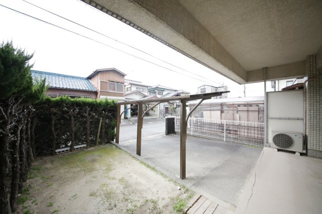 サワータウン花園の庭