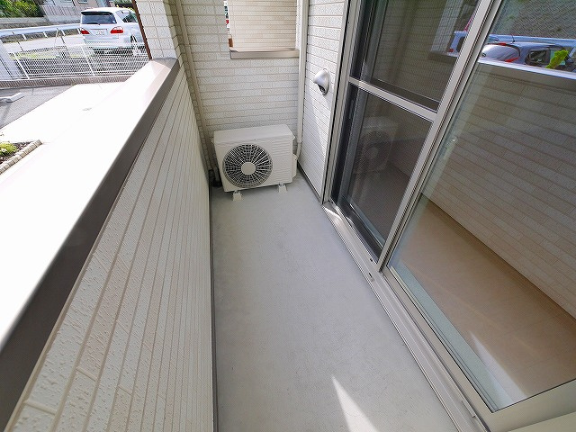 メテオール学園前の玄関|収納もある玄関です