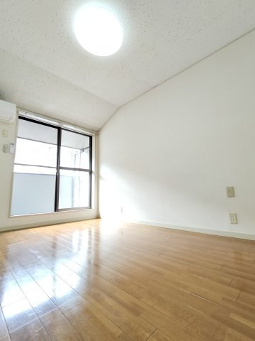 【洋室】