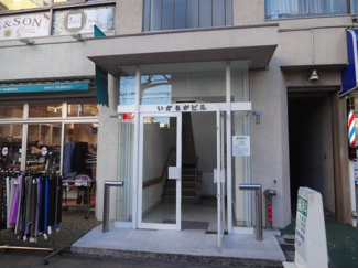 【エントランス】
