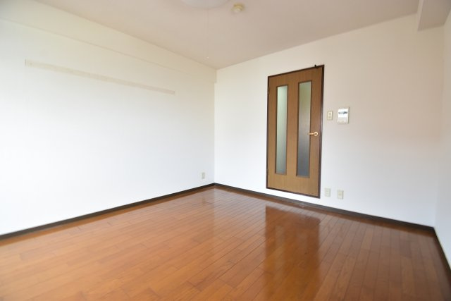 リバティ堺６号館