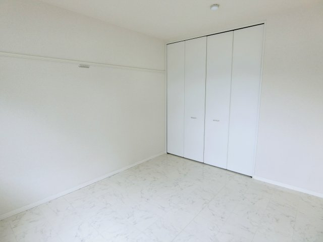 グランメールＤ棟の洋室