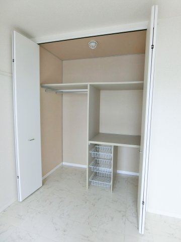 グランメールＤ棟の収納