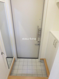 【玄関】 | シルバラードトスカン