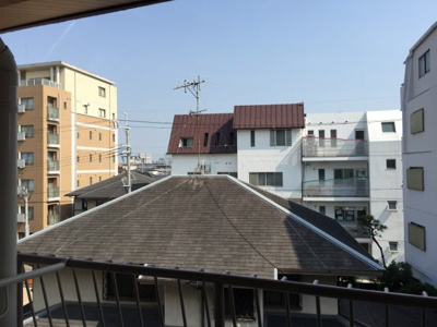 【展望】 | 芦屋川テラスヴィラ | ３階和室からの眺望　明るく抜けています