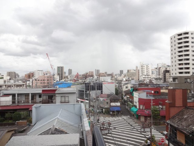 【展望】 | メゾン根岸（根岸3-3） | メゾン根岸　窓側からの景色です！