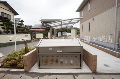 【その他共用部分】 | MilkeyWay | 専用ごみ置場♪