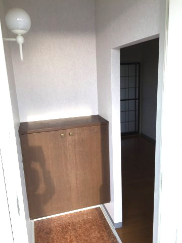 ドゥエルカームSの玄関