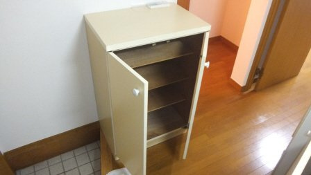 さくらそうの玄関|下駄箱付きです