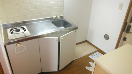 さくらそうのキッチン|冷蔵庫置場もあります