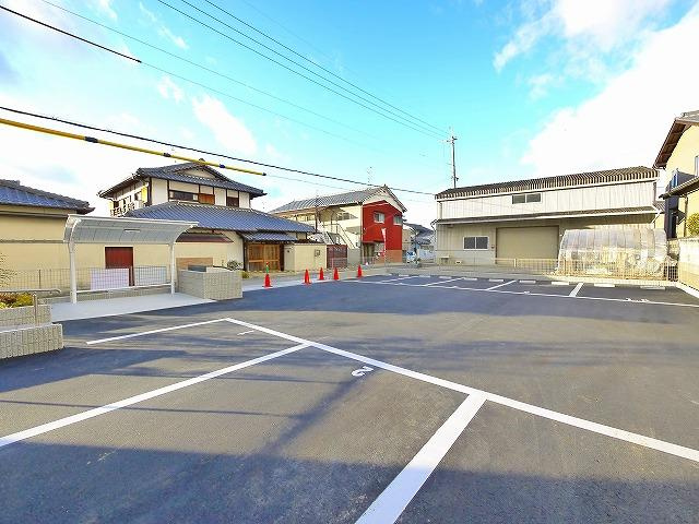 グランディールⅤの駐車場|駐車場があります