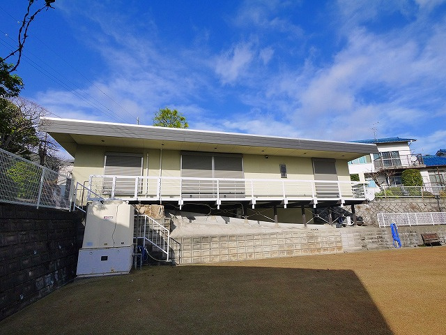 登美ヶ丘平屋借家の外観