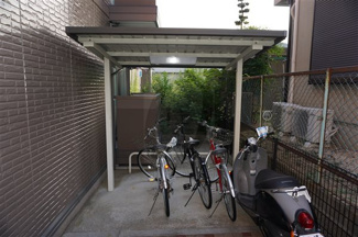 【駐車場】 | 駐輪場