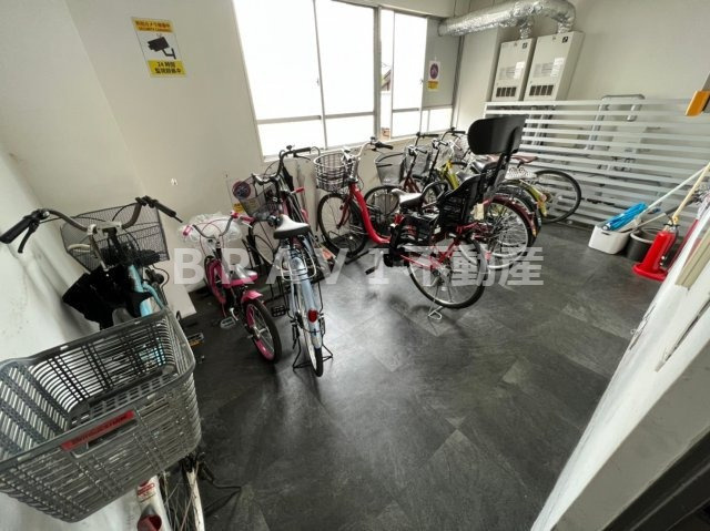 プリマヴェーラ谷町　BRAVI不動産のその他共用部分|【プリマヴェーラ谷町】駐輪場