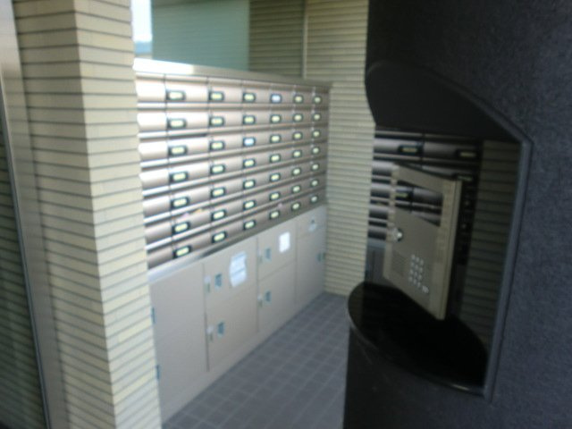 ウィスタリア三国のロビー