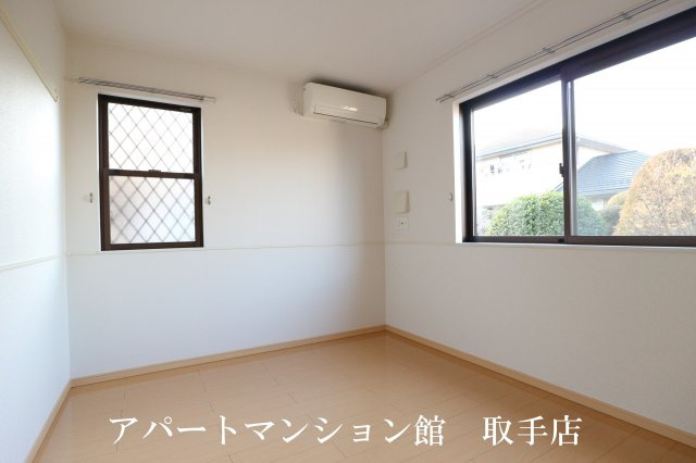 パーク・ヒルズ利根壱番館の寝室